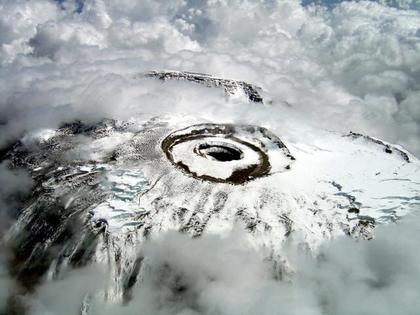 Le Pic Uhuru du Kilimandjaro en Tanzanie. Le 6 avril 2006
