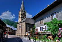 Vallouise - Place de l'Église