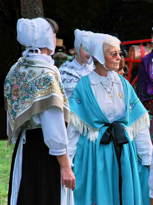 La Roche-de-Rame - Le temps retrouvé - Costumes briançonnais traditionnels
