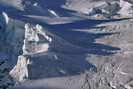 Barre des Écrins - Face nord, avec un bel éboulement de séracs sur la voie normale