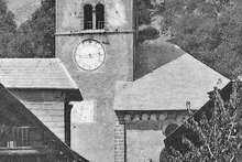 Vallouise - Horloge à une aiguille sur la face est du clocher