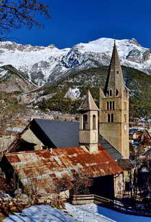 Vallouise - Église Saint-Étienne, Chapelle des Pénitents - Têtes de Montbrison